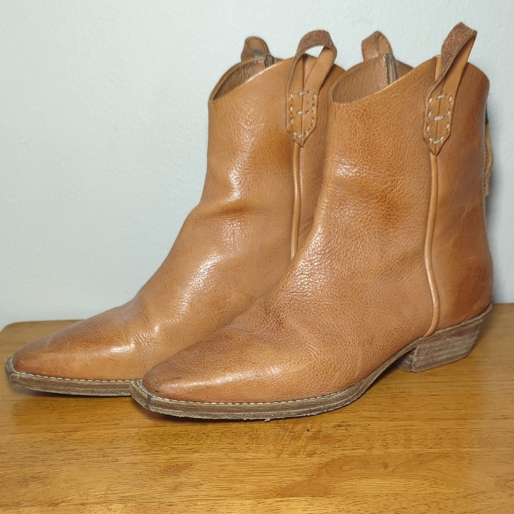 Free People We The Free Wesley Ankle Boots in Tan Leather Women's Size 6
